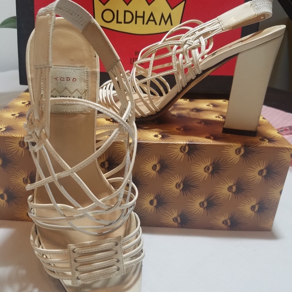 Todd Vernice Bianca shoes - Picture 6 of 7